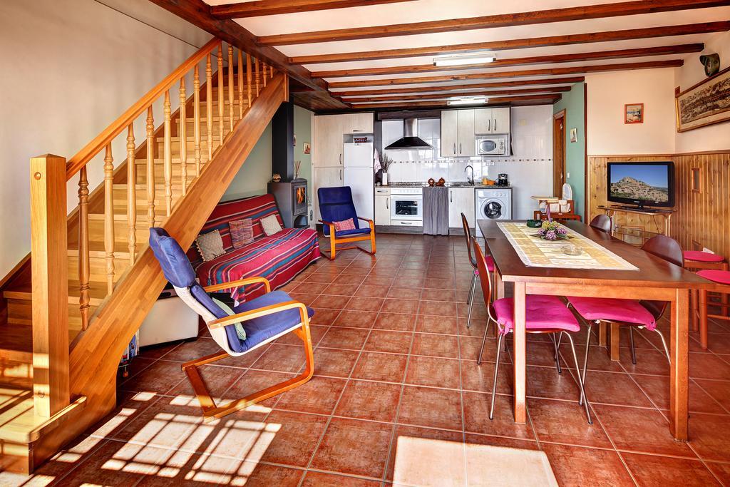 Apartamentos Bellavista Alquézar Cameră foto