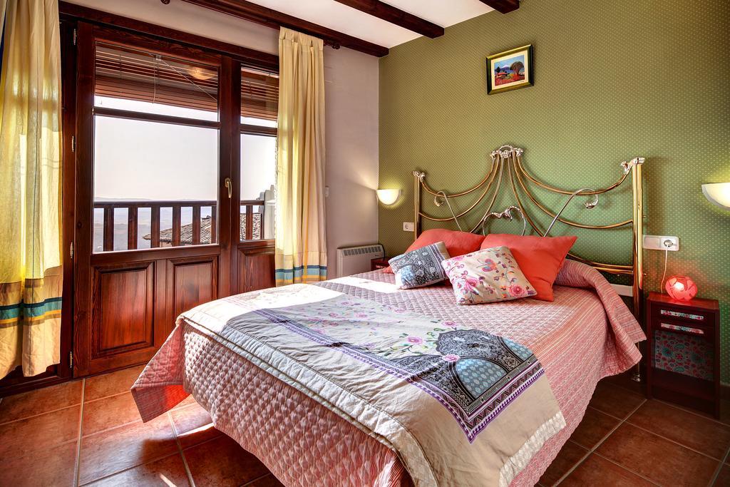 Apartamentos Bellavista Alquézar Cameră foto